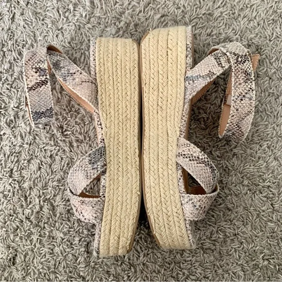 Chinese Laundry Zala espadrille/wedge platform sandals,‎ snake print size 8.5/39 - Picture 7 of 9